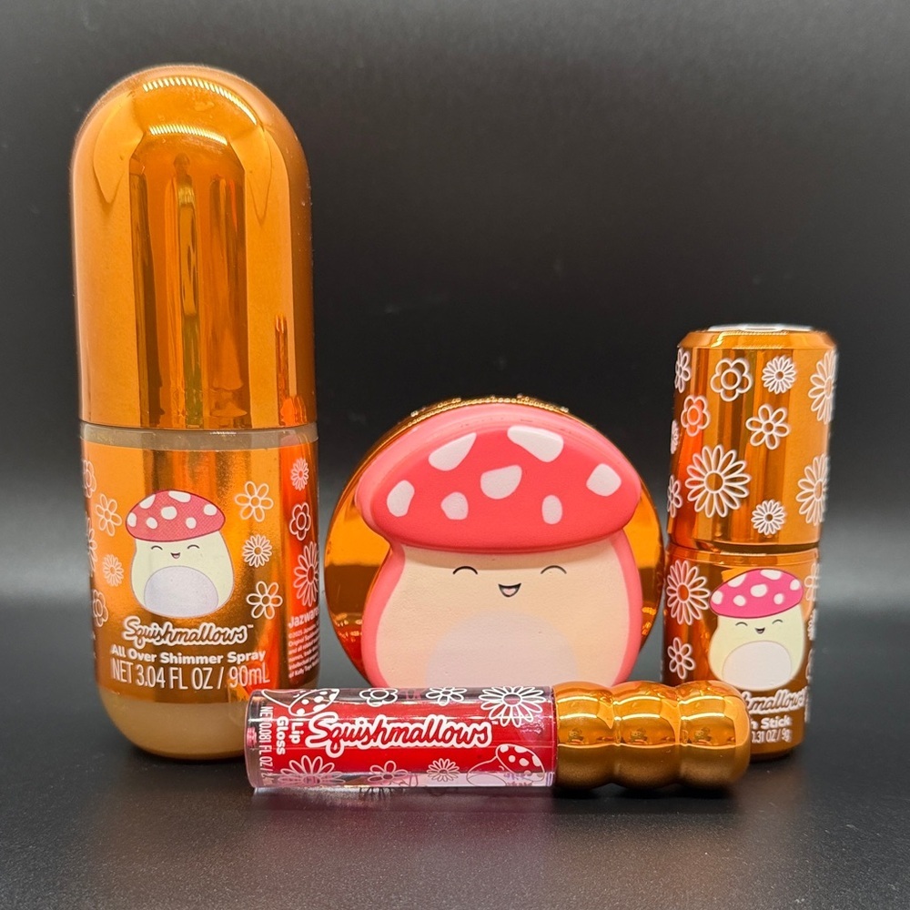 Squishmallows Mushroom Cosmetic